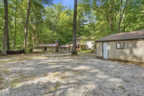 4889 State Highway 42 Cloverdale IN 46120