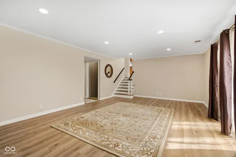 7366 Glennmore Drive Indianapolis IN 46256