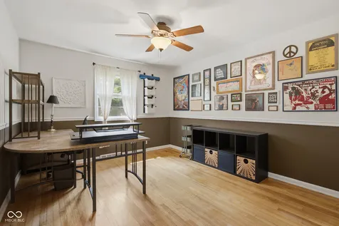 7366 Glennmore Drive Indianapolis IN 46256