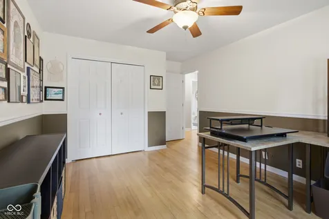 7366 Glennmore Drive Indianapolis IN 46256