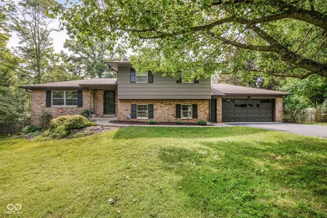 7366 Glennmore Drive Indianapolis IN 46256