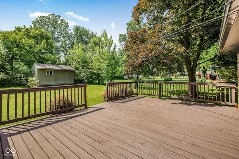7366 Glennmore Drive Indianapolis IN 46256