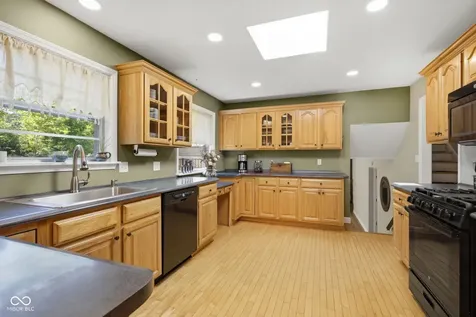 7366 Glennmore Drive Indianapolis IN 46256
