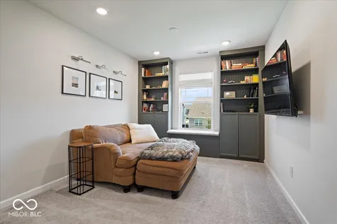 6648 Cardiff Drive Mccordsville IN 46055