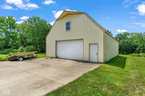 5866 S 50 W Trafalgar IN 46181