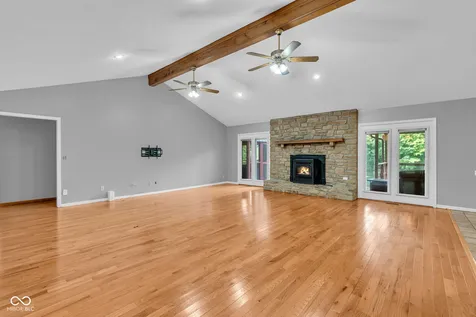 5866 S 50 W Trafalgar IN 46181