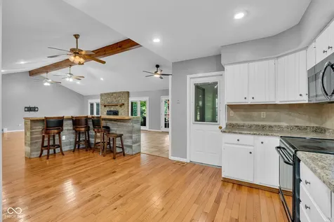5866 S 50 W Trafalgar IN 46181