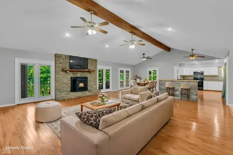 5866 S 50 W Trafalgar IN 46181