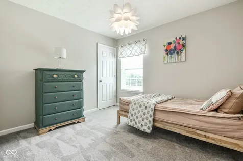6558 W Dickens Crossing Mccordsville IN 46055