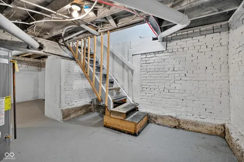 3153 Graceland Indianapolis IN 46208