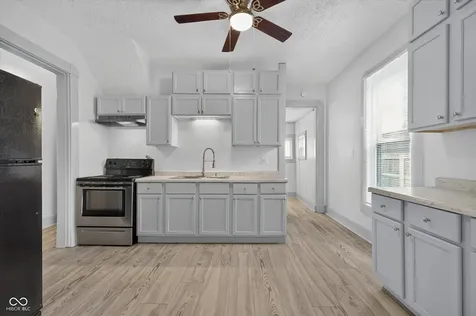 3153 Graceland Indianapolis IN 46208