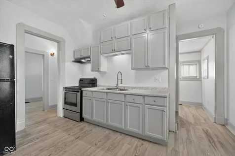 3153 Graceland Indianapolis IN 46208