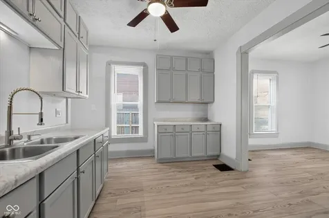 3153 Graceland Indianapolis IN 46208