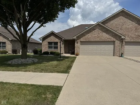 121 Cardinal Lane Alexandria IN 46001