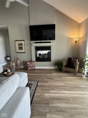 121 Cardinal Lane Alexandria IN 46001