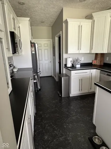 121 Cardinal Lane Alexandria IN 46001