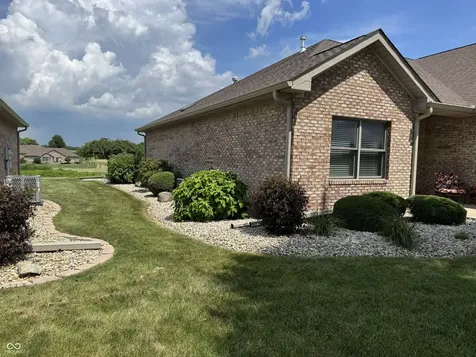 121 Cardinal Lane Alexandria IN 46001