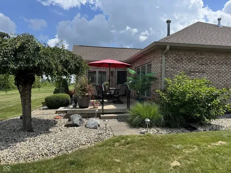 121 Cardinal Lane Alexandria IN 46001