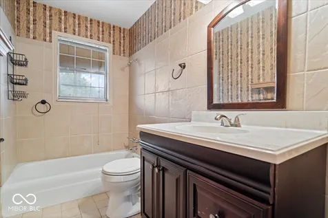5022 Allisonville Road Indianapolis IN 46205
