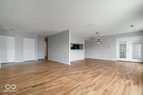 5022 Allisonville Road Indianapolis IN 46205