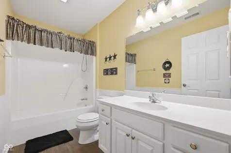 226 Saratoga Way Anderson IN 46013