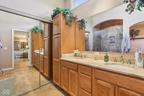 18023 Sun Ridge Circle Noblesville IN 46062
