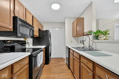 962 Lenox Lane Carmel IN 46032
