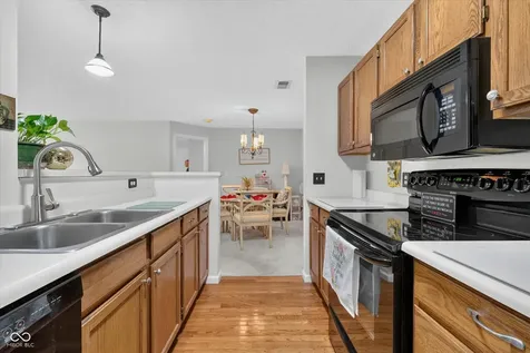 962 Lenox Lane Carmel IN 46032