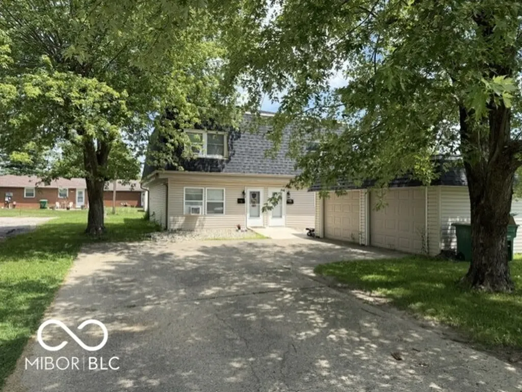 1618 Plymouth Drive New Castle IN 47362