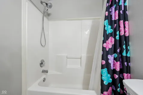 5868 E 126th Street Carmel IN 46033