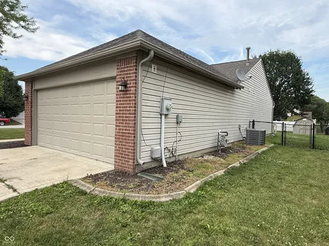 2075 Sea Hero Court Indianapolis IN 46234