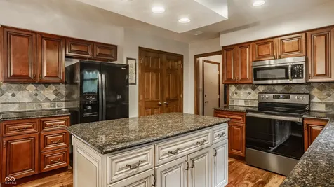 8407 Galley Court Indianapolis IN 46236