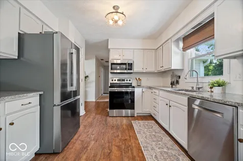 8201 Bittern Lane Indianapolis IN 46256