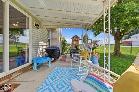 2307 Eagle Brook Drive Shelbyville IN 46176