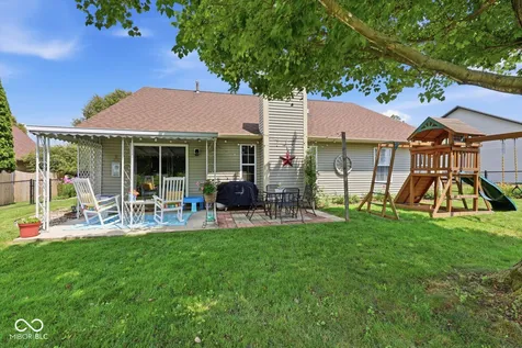 2307 Eagle Brook Drive Shelbyville IN 46176