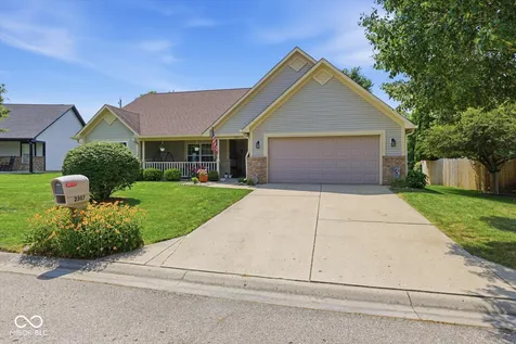 2307 Eagle Brook Drive Shelbyville IN 46176