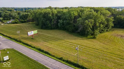 1305 N Michigan Road Shelbyville IN 46176