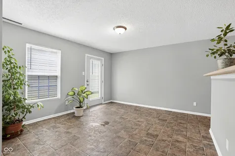 12154 Lindley Noblesville IN 46060