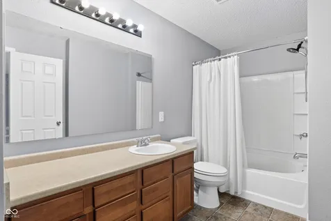 12154 Lindley Noblesville IN 46060