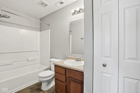 12154 Lindley Noblesville IN 46060