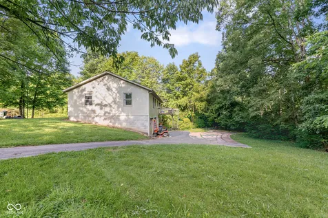 176 Ann Drive Nashville IN 47448
