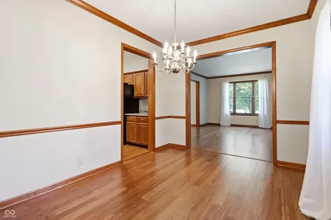37 Penn Place Zionsville IN 46077