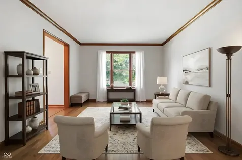 37 Penn Place Zionsville IN 46077