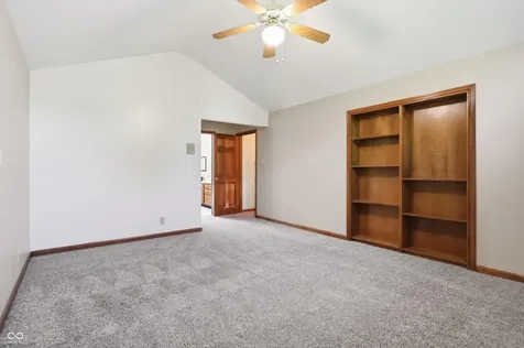 37 Penn Place Zionsville IN 46077