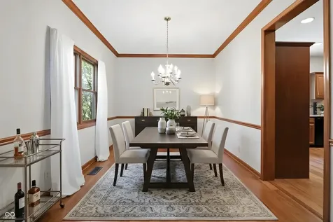 37 Penn Place Zionsville IN 46077