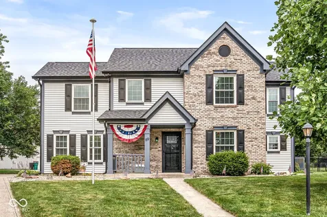 69 Carriage Lake Drive Brownsburg IN 46112