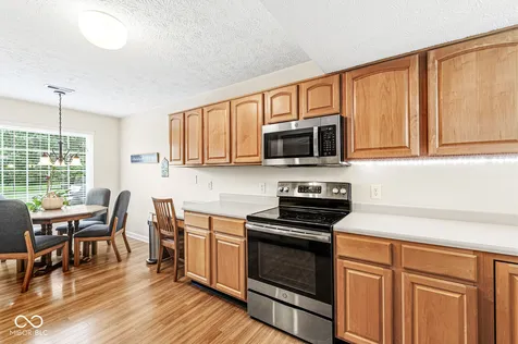 69 Carriage Lake Drive Brownsburg IN 46112