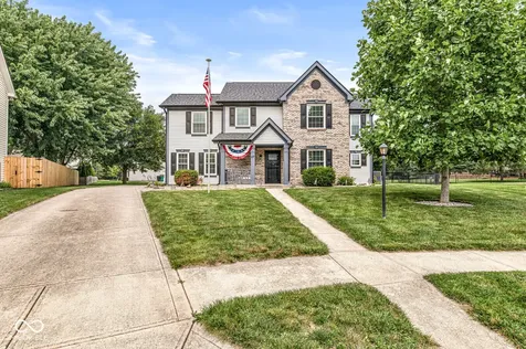 69 Carriage Lake Drive Brownsburg IN 46112