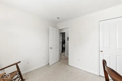 69 Carriage Lake Drive Brownsburg IN 46112