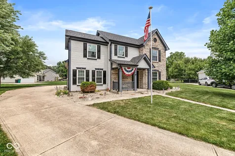 69 Carriage Lake Drive Brownsburg IN 46112